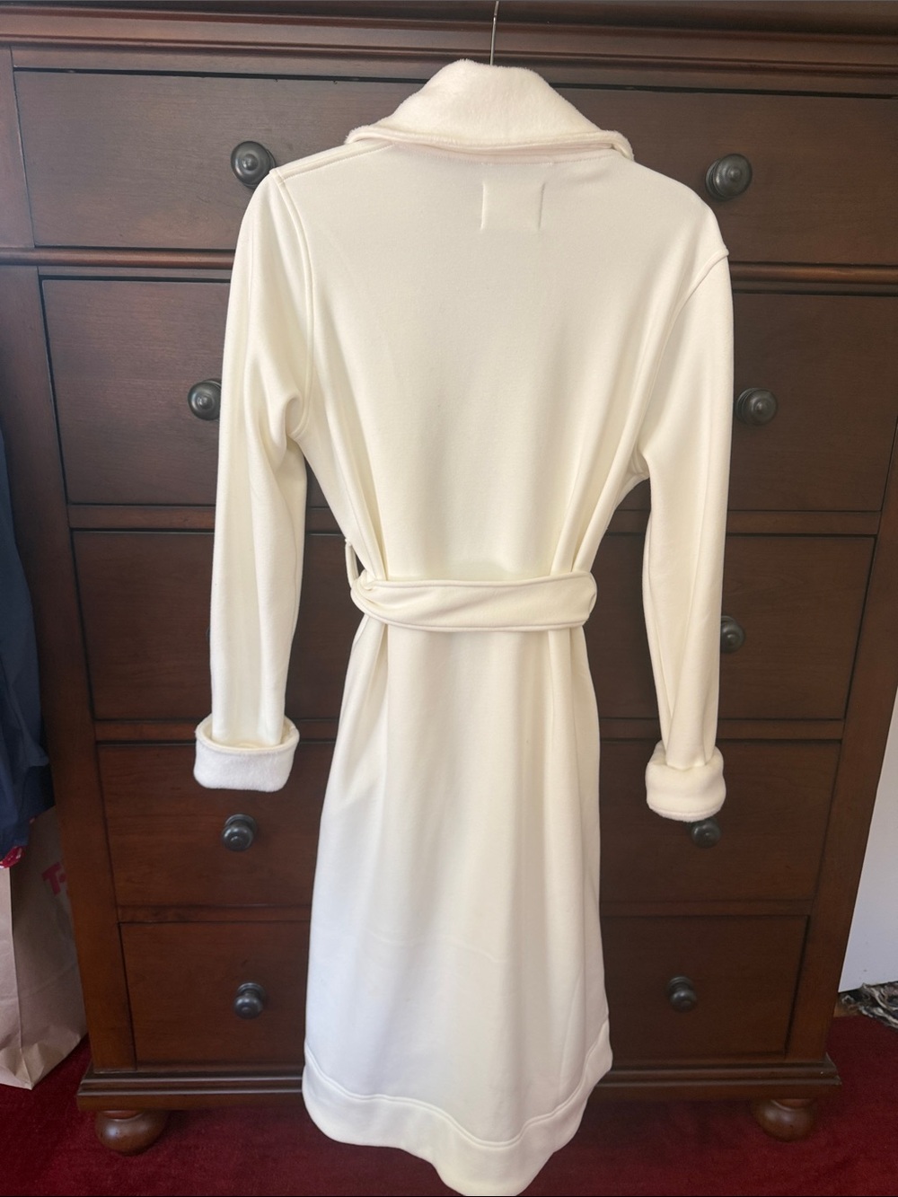 UGG Women's Cream Plush Shawl Collar Tie-Waist Robe - Picture 5 of 7